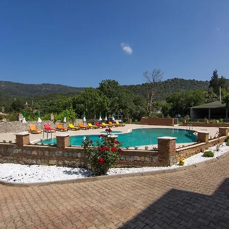 Yesilkaya מלון *