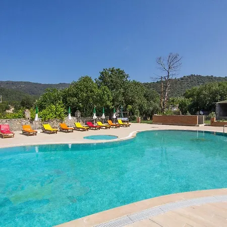 Yesilkaya מלון *